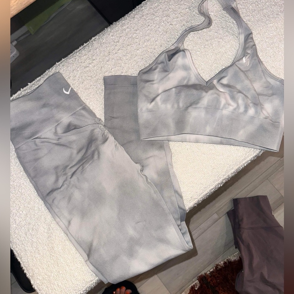 TLF workout set. Halter top bra size small, leggings small.